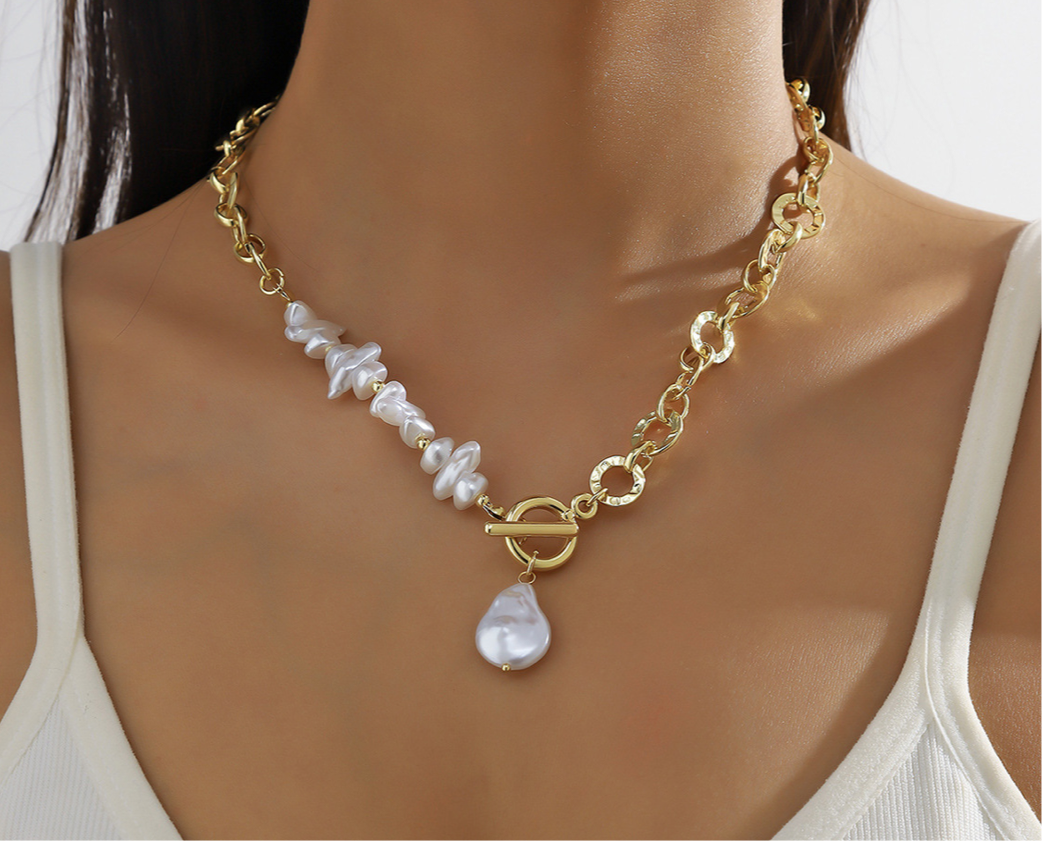 Light Luxury High-grade Long Pearl Sweater Chain